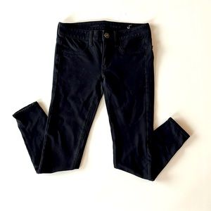 American Eagle Super Stretch Jeans/Jeggings Size 2 Short/2P in Black